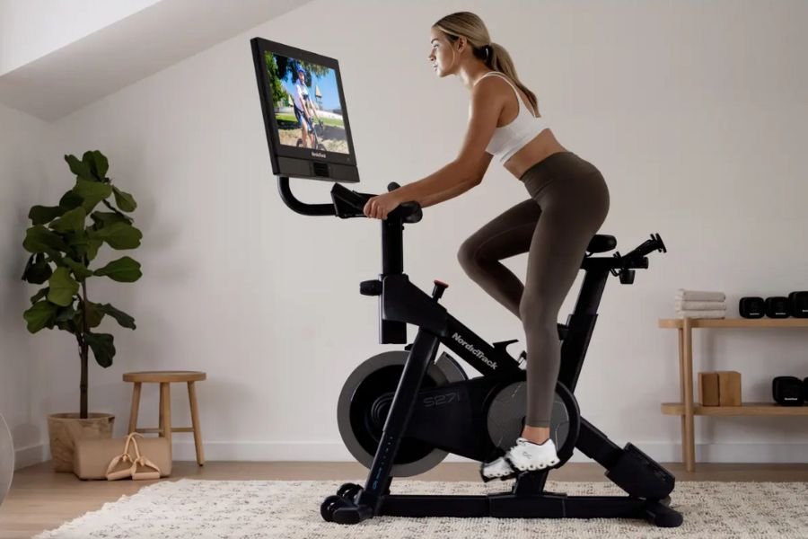 Simple Exercise Bike Workouts for Weight Loss That Work